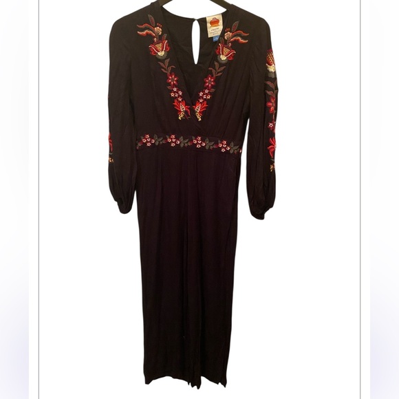 FARM RIO Embroidered Jumpsuit Size XS - Picture 4 of 12